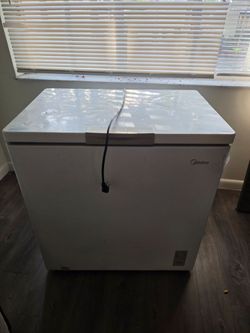 Small floor fridge 31 inches deep