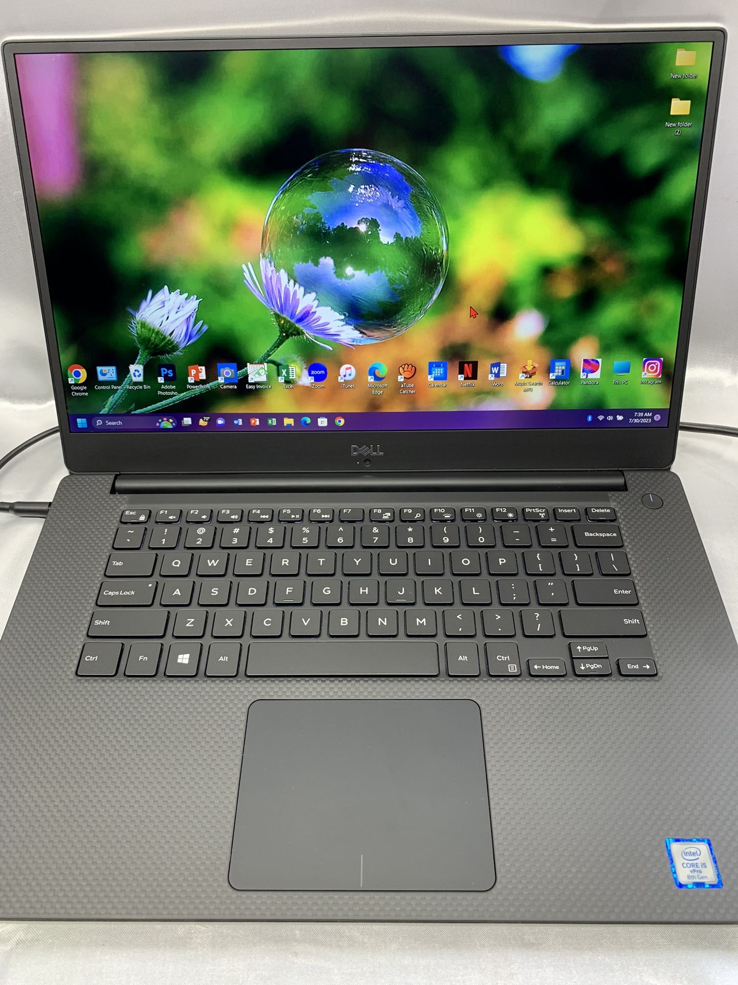 i5..i5..…GAMING LAPTOP ….i5..i5..i5DELL PRECISION # 5530 ..256.0 GB SSD ( Capacity ) ..16.0 GB RAM . 3 Months Old ..