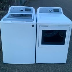 GE WASHER AND DRYER ( NO AGITATOR) SET.