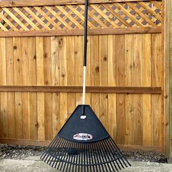 Blister Guard Oversized Rake 70” x 32” - Excellent Condition