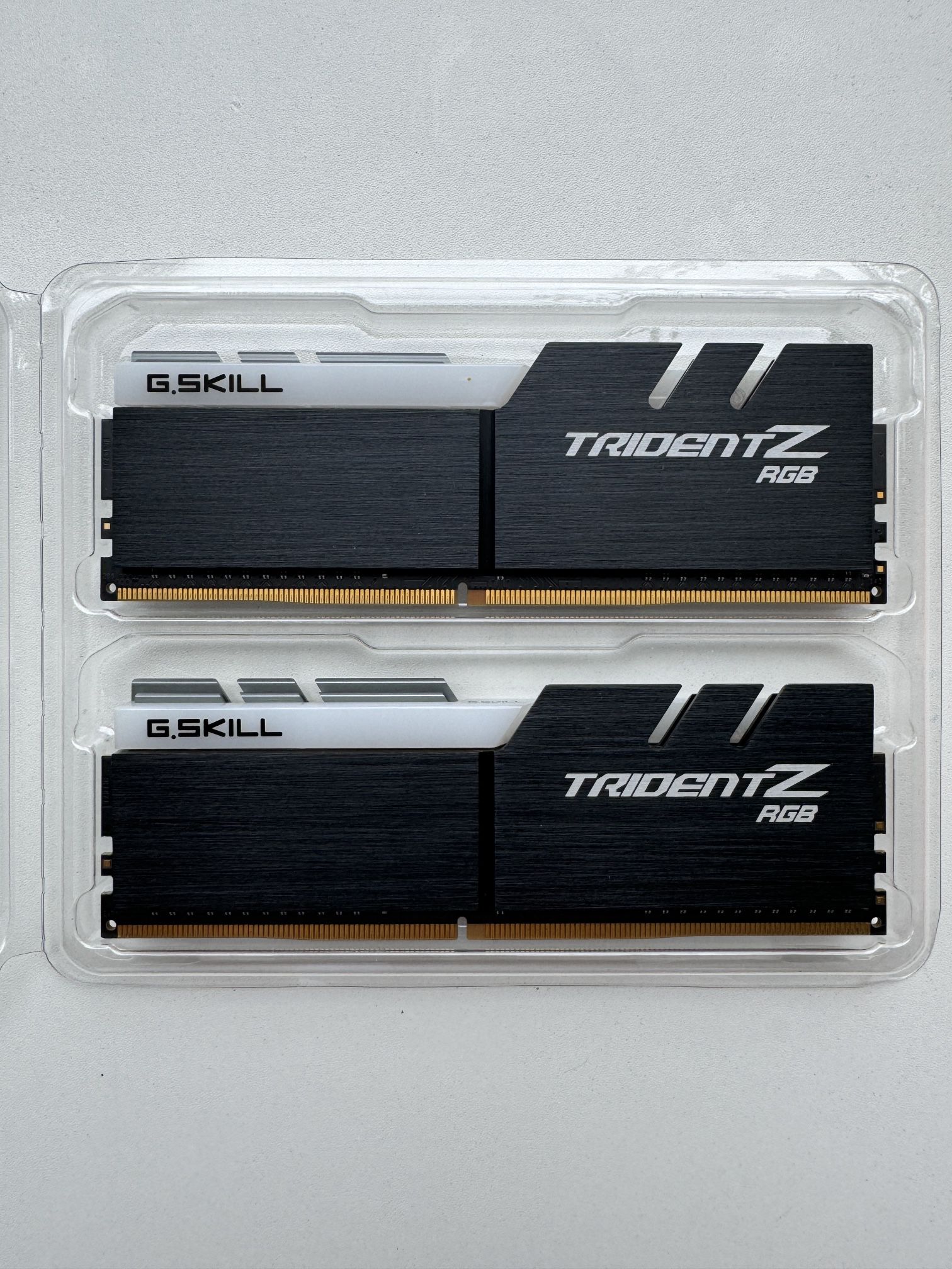 G.SKILL Trident Z RGB Series 16GB (2x8GB) 3600MT/s, DDR4.