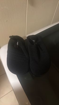 Black Mesh Slip-On Water Shoes