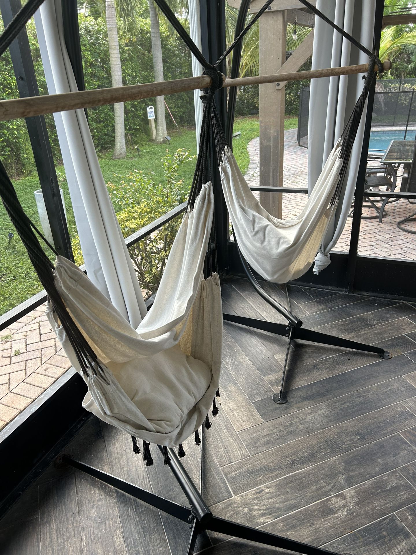 Hanging Swing chairs