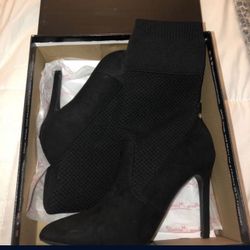 Black Short Boots Size 7