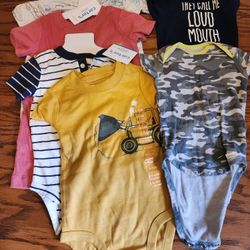 t-shirt onesies 9-12 month 