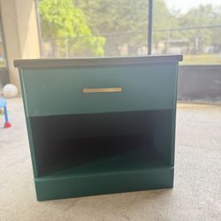 End table/night Stand***updated***