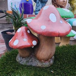 Mushrooms Statue For Sale 