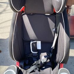 CAR SEAT. GRACO