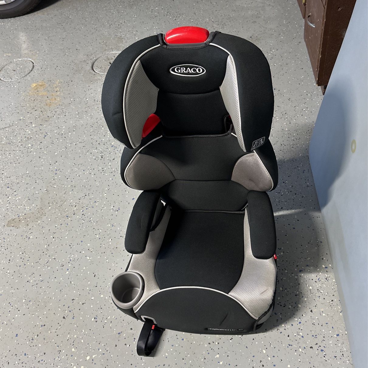 Child Car seats. 2backless And 1highback