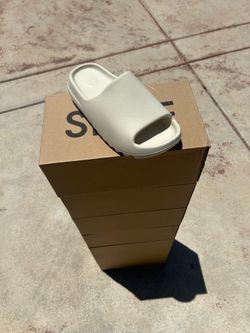 yeezy slides