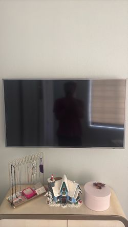 Samsung tv Apple TV included