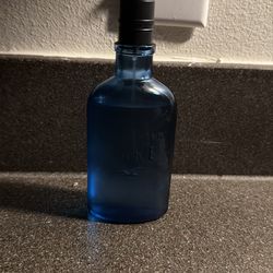 Hollister cologne 3.4