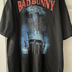 Bad Bunny – El Último Tour Del Mundo 2022 concert T-shirt.