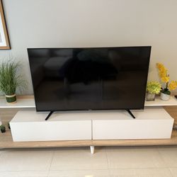 Roku TV 55”