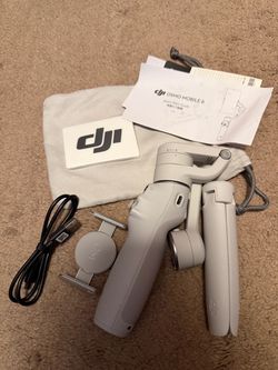 DJI Osmo Mobile 6, 3-Axis Phone Gimbal, Object Tracking, Built-in Extension Rod, Portable and Foldable, Gimbal Stabilizer for iPhone, Android, YouTube