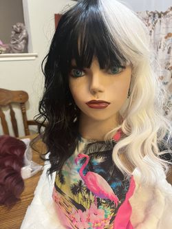 Long Wavy Black N White