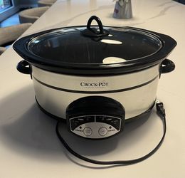 Crock-Pot 7 Quart Stainless Steel Oval Slow Cooker with 5 settings