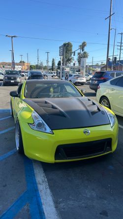 2009 nissan 370z coupe