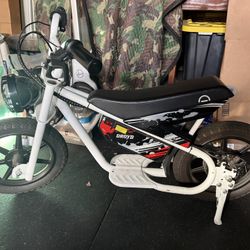 Droyd Weeler Miny Bike Electric 