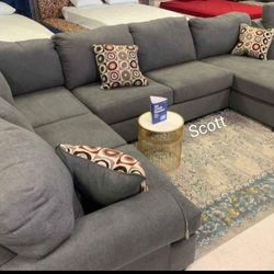 Jayceon Steel Sectional Oversized Ashley Brand 