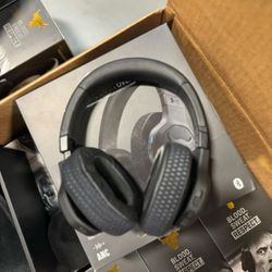 BOX of JBL Under Armour Project Rock Wireless Over-the-Ear Headphones (OPEN BOX) - 14 items