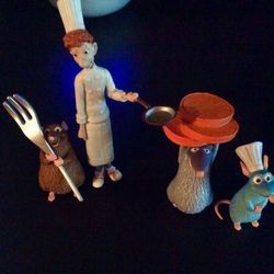 Disney Pixar Ratatouille Movie Toy Moments Mini Figure Set Collectible