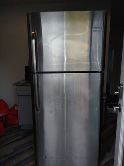 Frigidaire refrigerator