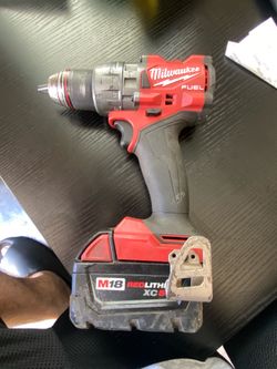 Milwaukee fuel drill