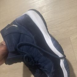 Jordan 11s Size 9