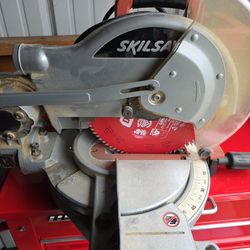SKIL 10" COMPOUND MITER SAW