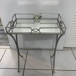 Bella Y Exclusiva Mesita-espejo Ver Medidas  (Favor Ver Mis Otros Artículos ) Gracias 