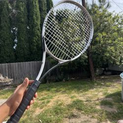 Tennis Racket 