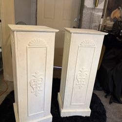 Light Wood Plant Stand Columns With Storage