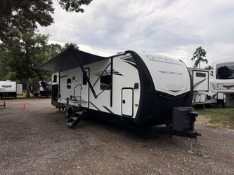 2022 Palomino Solaire TV