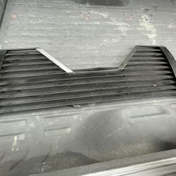 Ford 5th Wheel Tailgate 