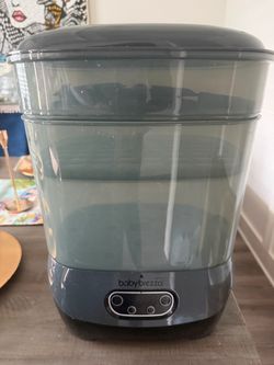 Baby Brezza Bottle Sterilizer and Dryer Advanced