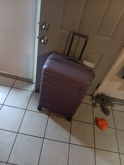 American Tourister Stratum 3.0 28" Hardside Expandable Luggage
