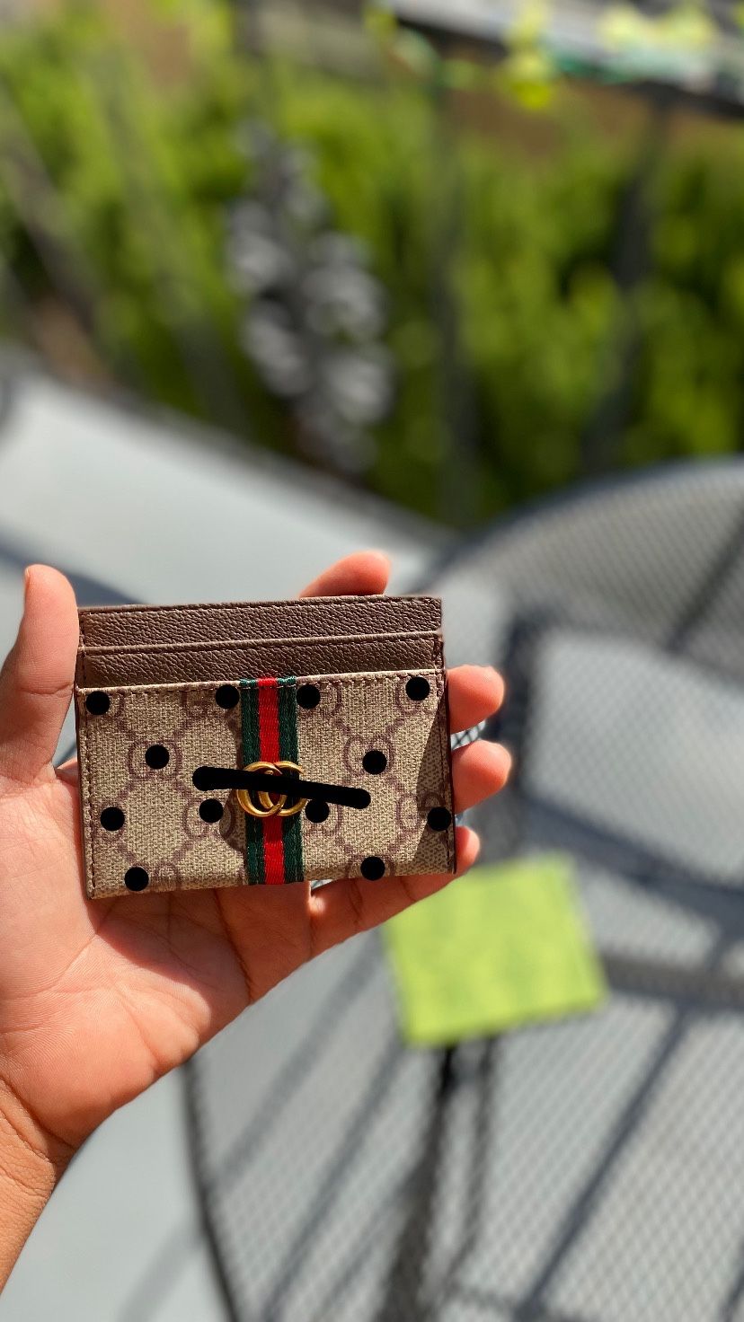 Designer Wallet