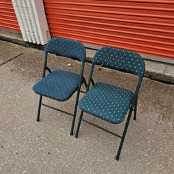 2 Green Foldable Chairs
