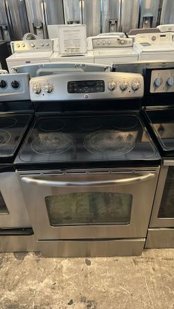 Stainless Steel Electric Range by GE