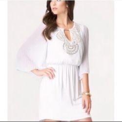 Bebe White Dress Size Medium