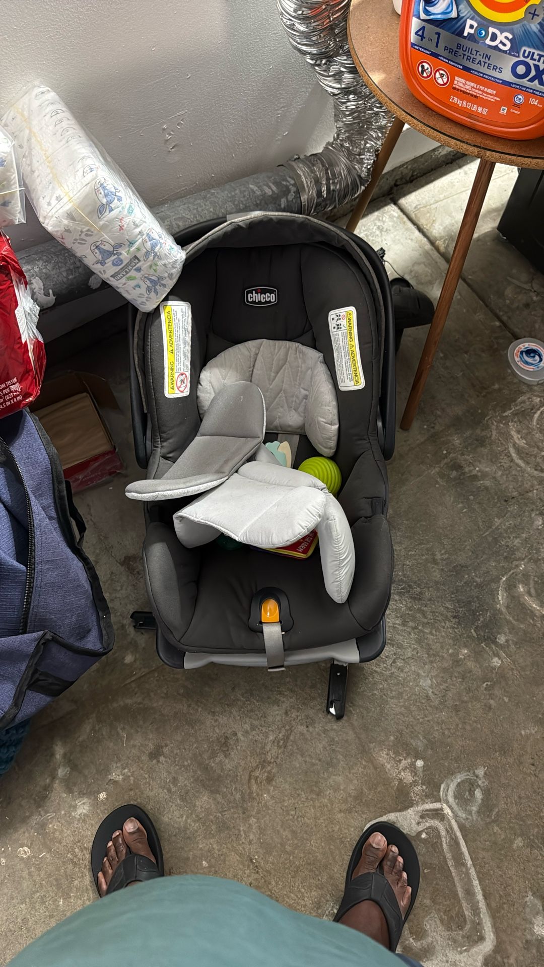 Chico Infant Car Seat