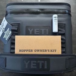 New YETI Hopper Flip 12 Portable Soft Cooler Black Model YHOPFLIP12