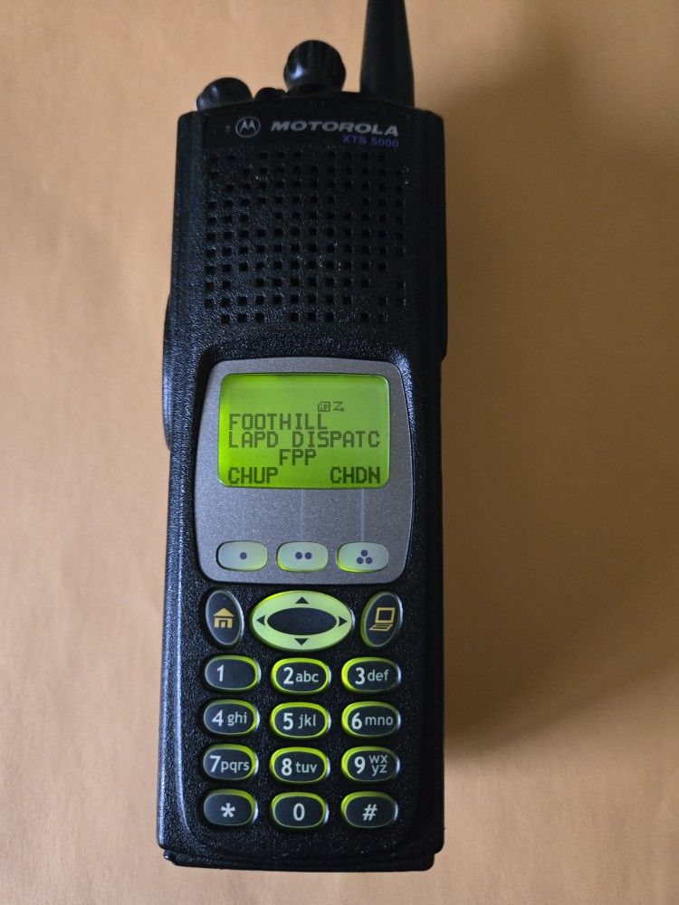 Motorola XTS 5000 Police Radio loaded w/ LAPD LASD LAFD LBPD *FPP