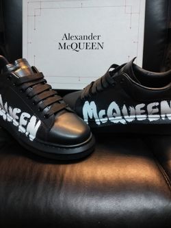 Alexander McQUEEN