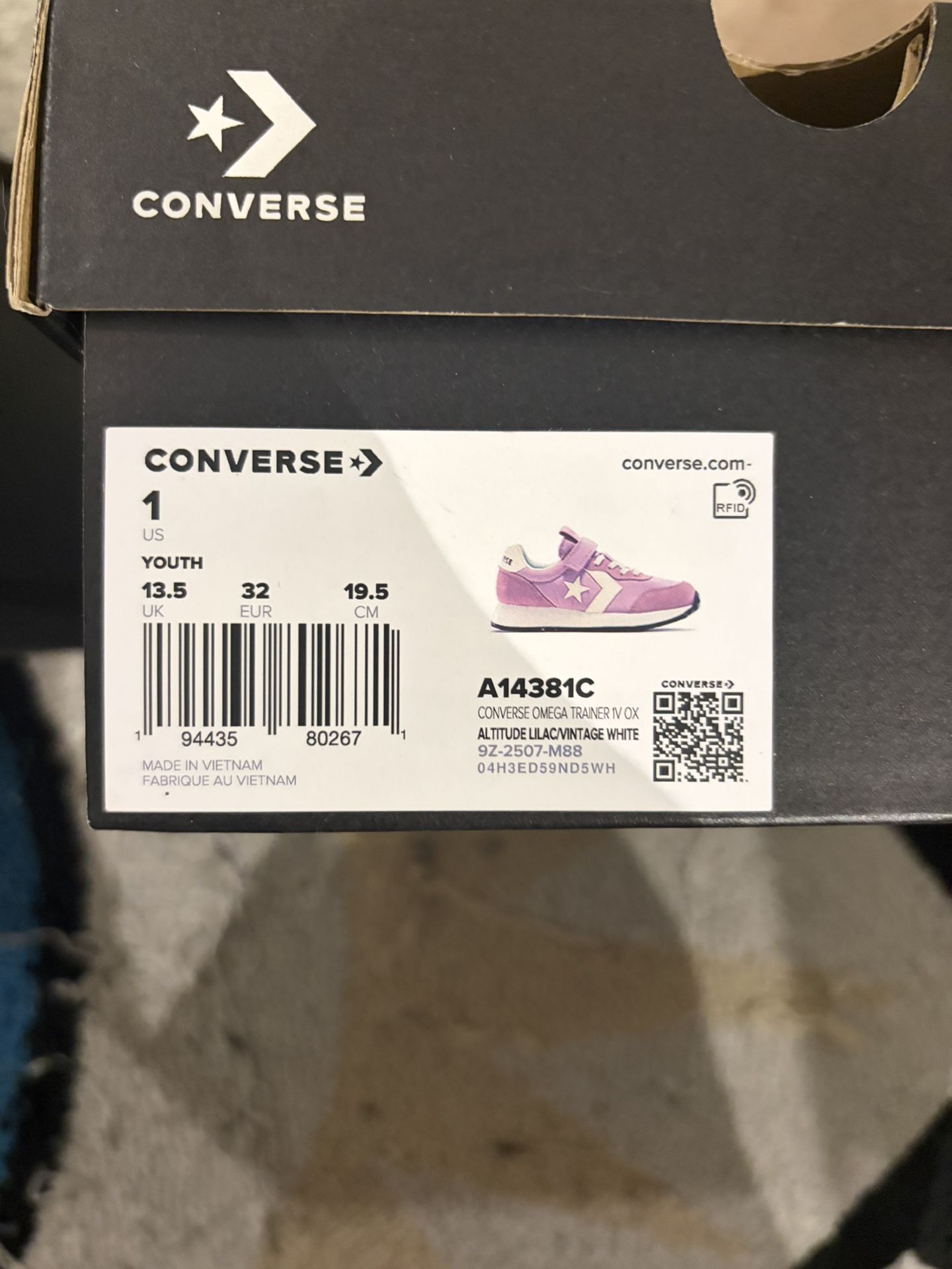 13.5 YOUTH CONVERSE FOR GIRLS