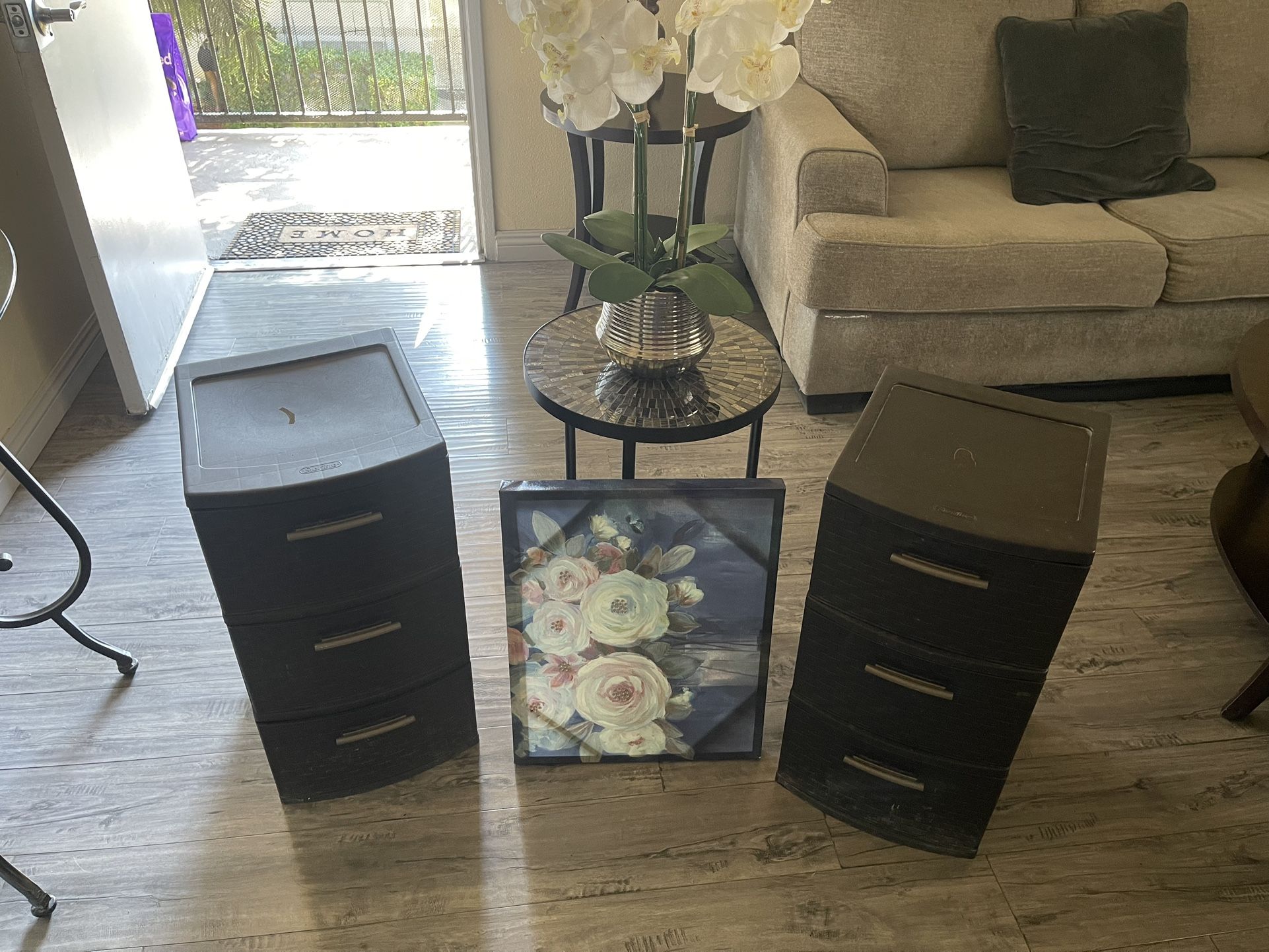 Set of misc household items