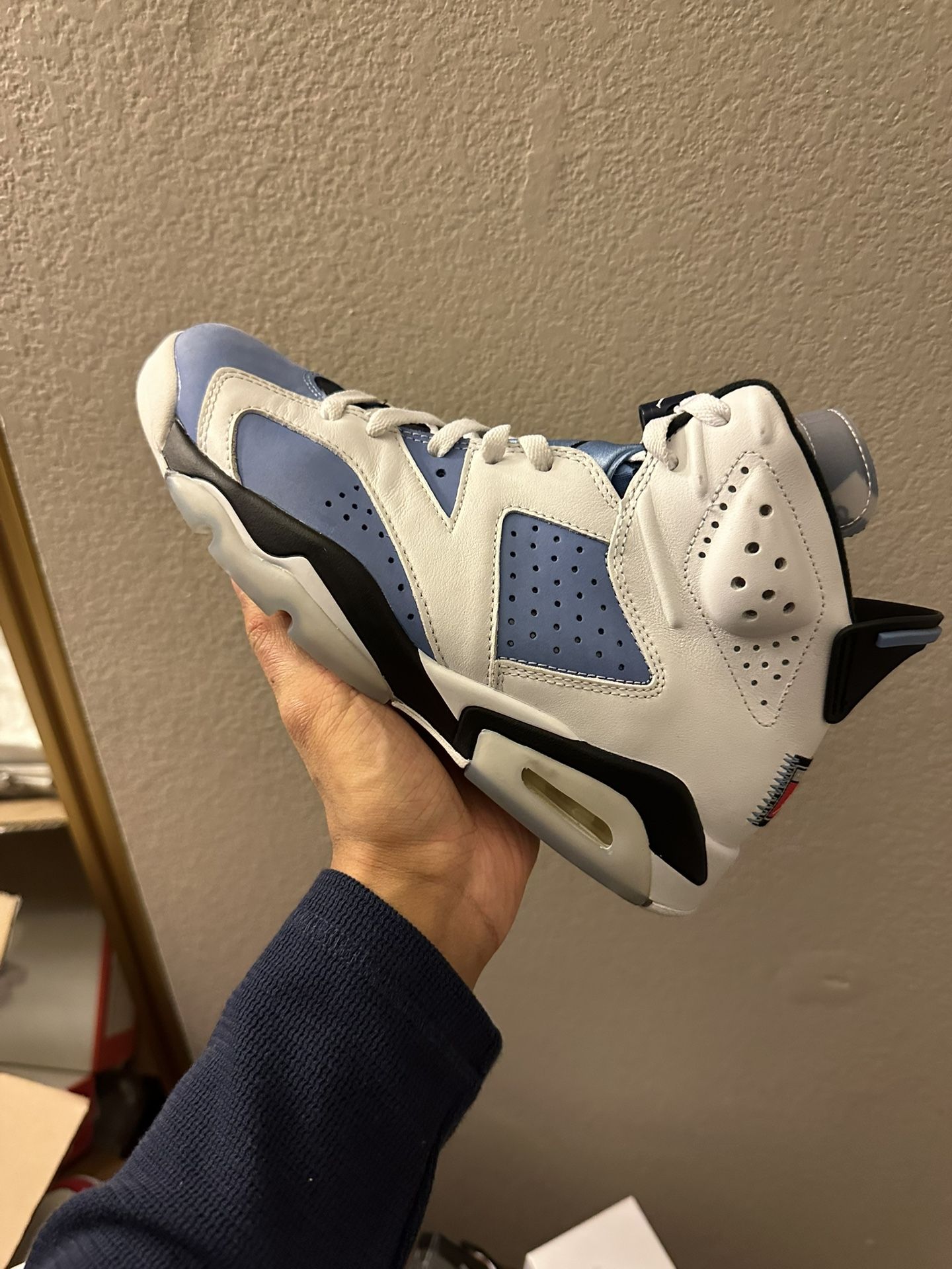 Jordan 6 Unc Size 8