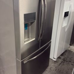 Frigidaire Refrigerator 