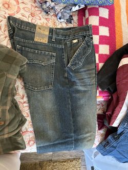 Mens clothes like new size L and XL